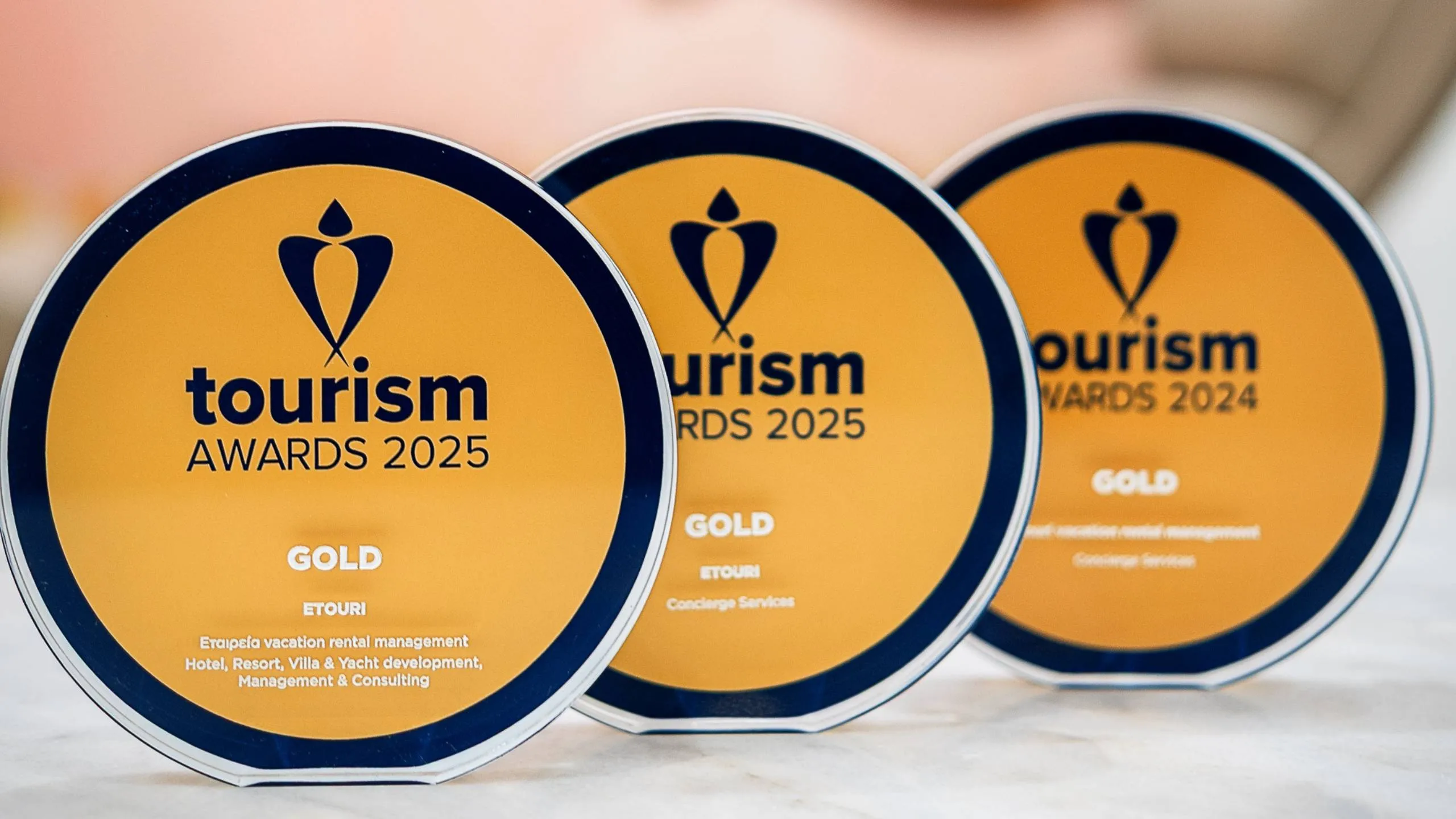 etouri awards