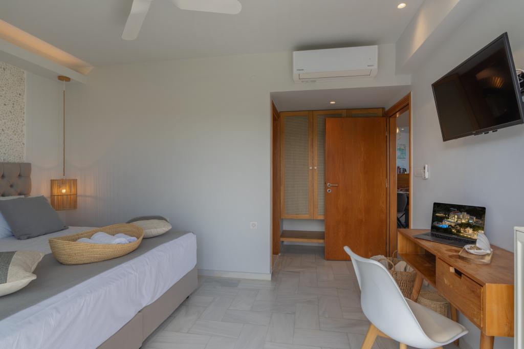 Album Image  #134719