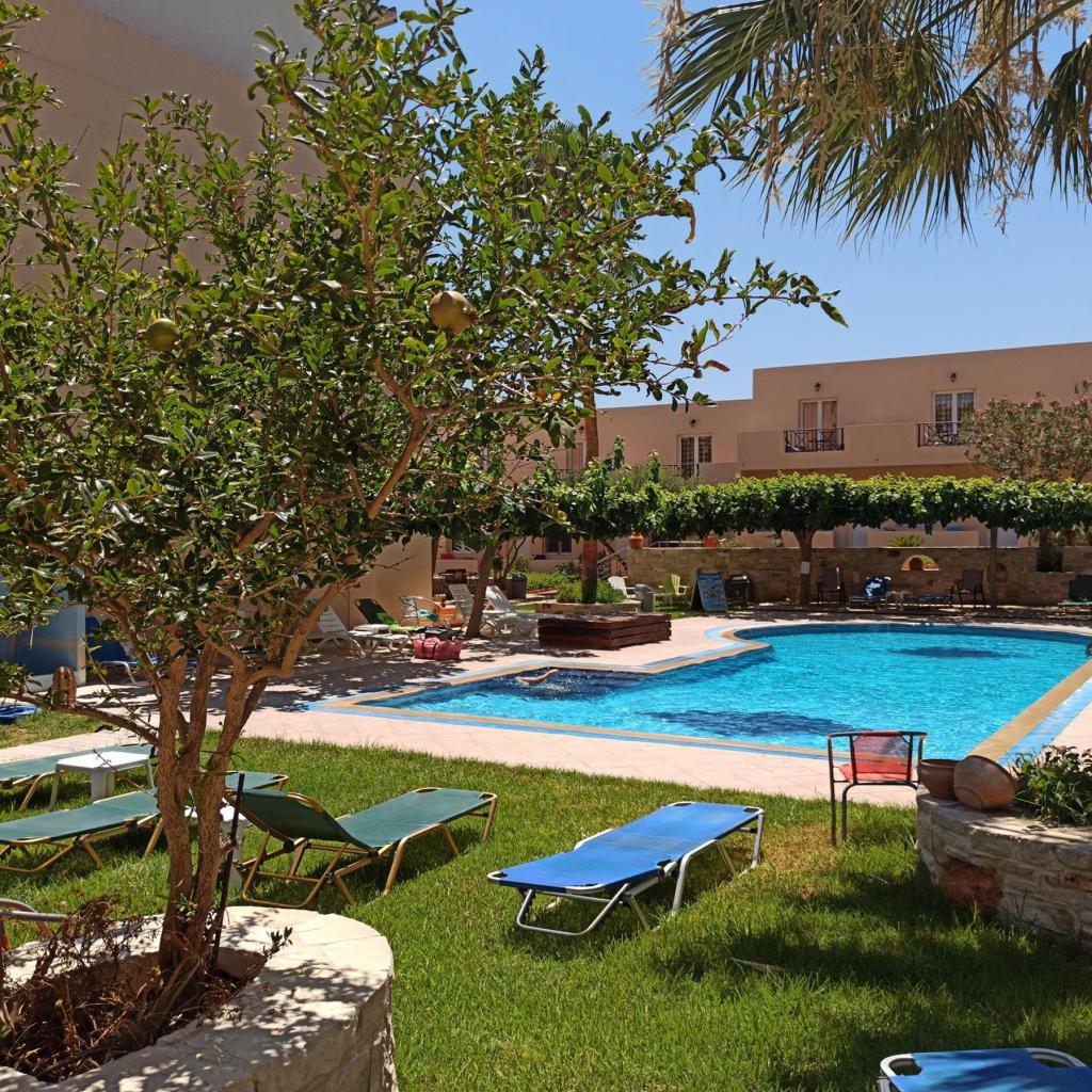 Hotel Calypso Family hotel in Matala