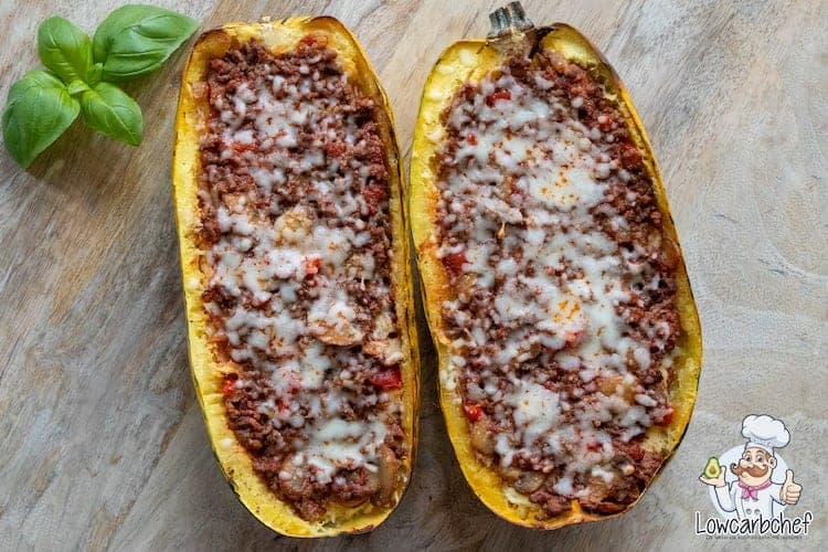 Vandaag heb ik een heerlijk gerecht gemaakt met spaghetti pompoen. Een perfect alternatief voor pasta als je een glutenvrij of koolhydraatarm dieet volgt. #koolhydraatarm #glutenvrij #pasta #gezondeten