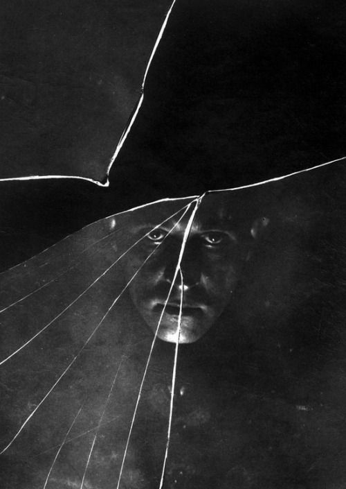 Stanislaw Ignacy Witkiewicz, Self-Portrait in a Broken Mirror (1914)
