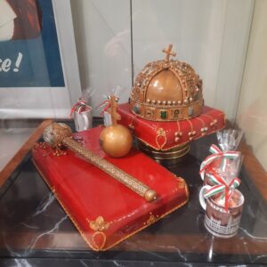 The beautiful museum of Szamos Café – featuring the Hungarian coronation jewels made entirely of marzipan.