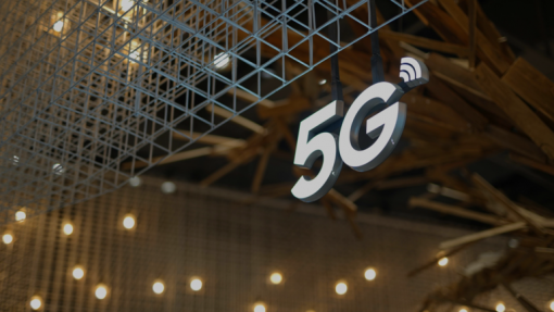 5G og Wi‑Fi 6: Så forbedrer de mobile oplevelser og mobilspil