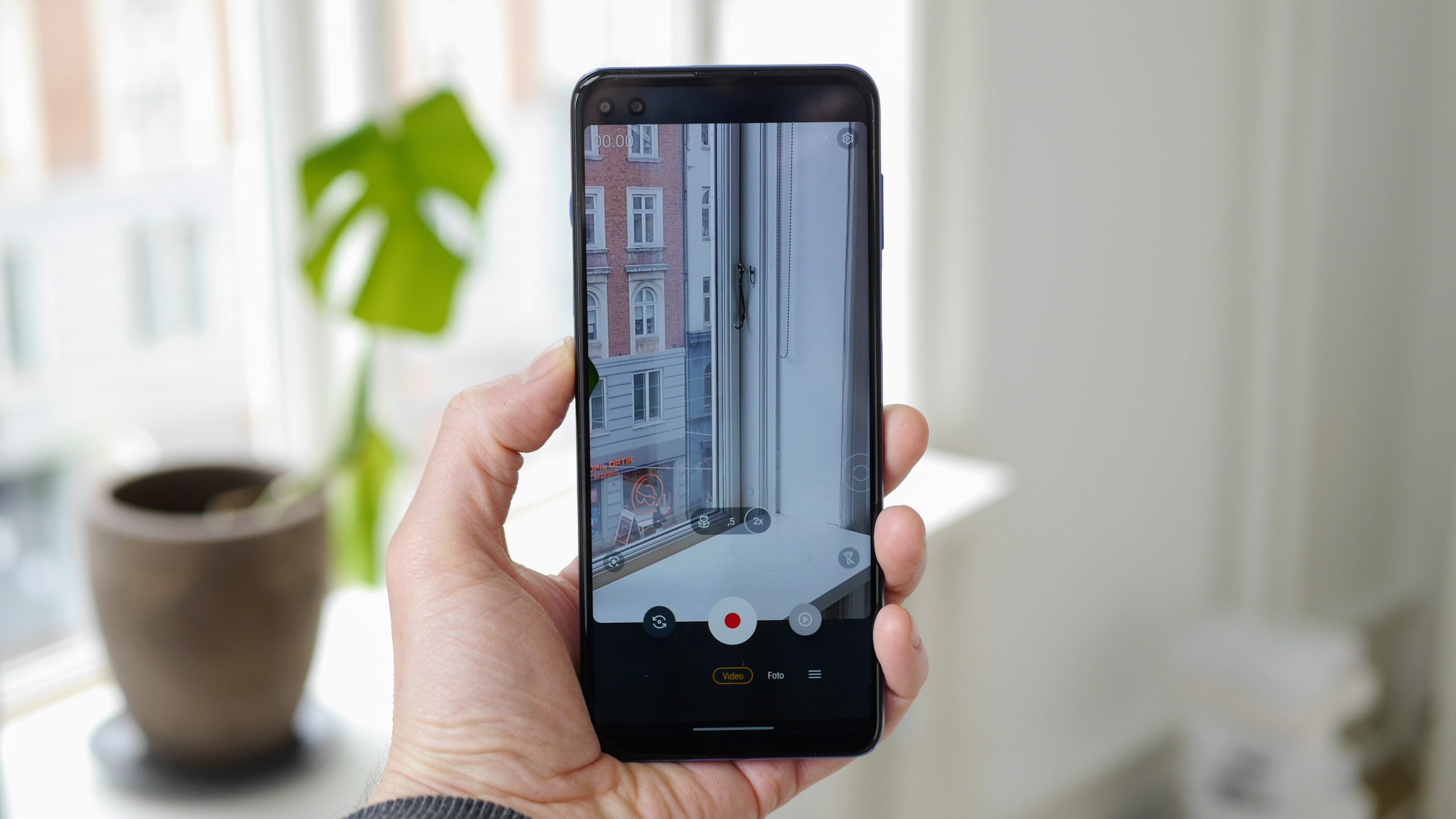 Motorola Moto G100