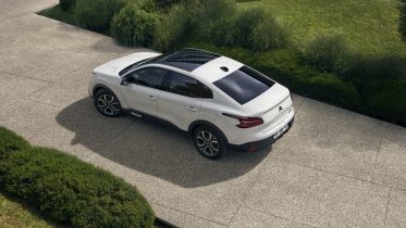 Citroën ë-C4 X er en elektrisk crossover med attitude