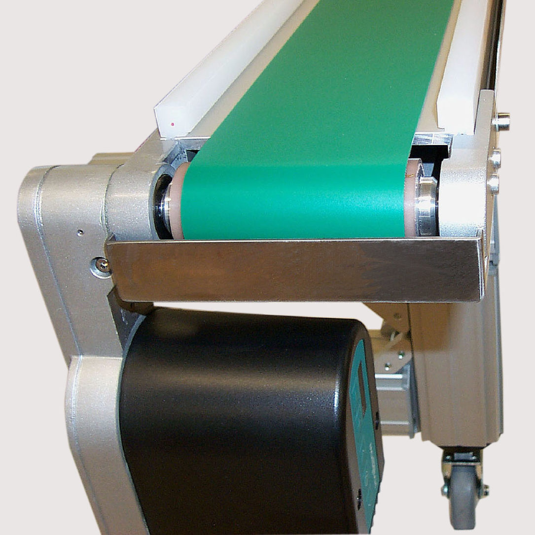 Mobile Conveyor with Drip Pan