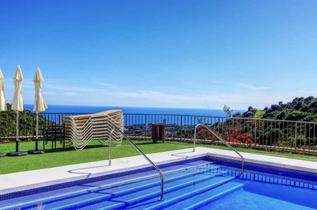Altos de Los Monteros