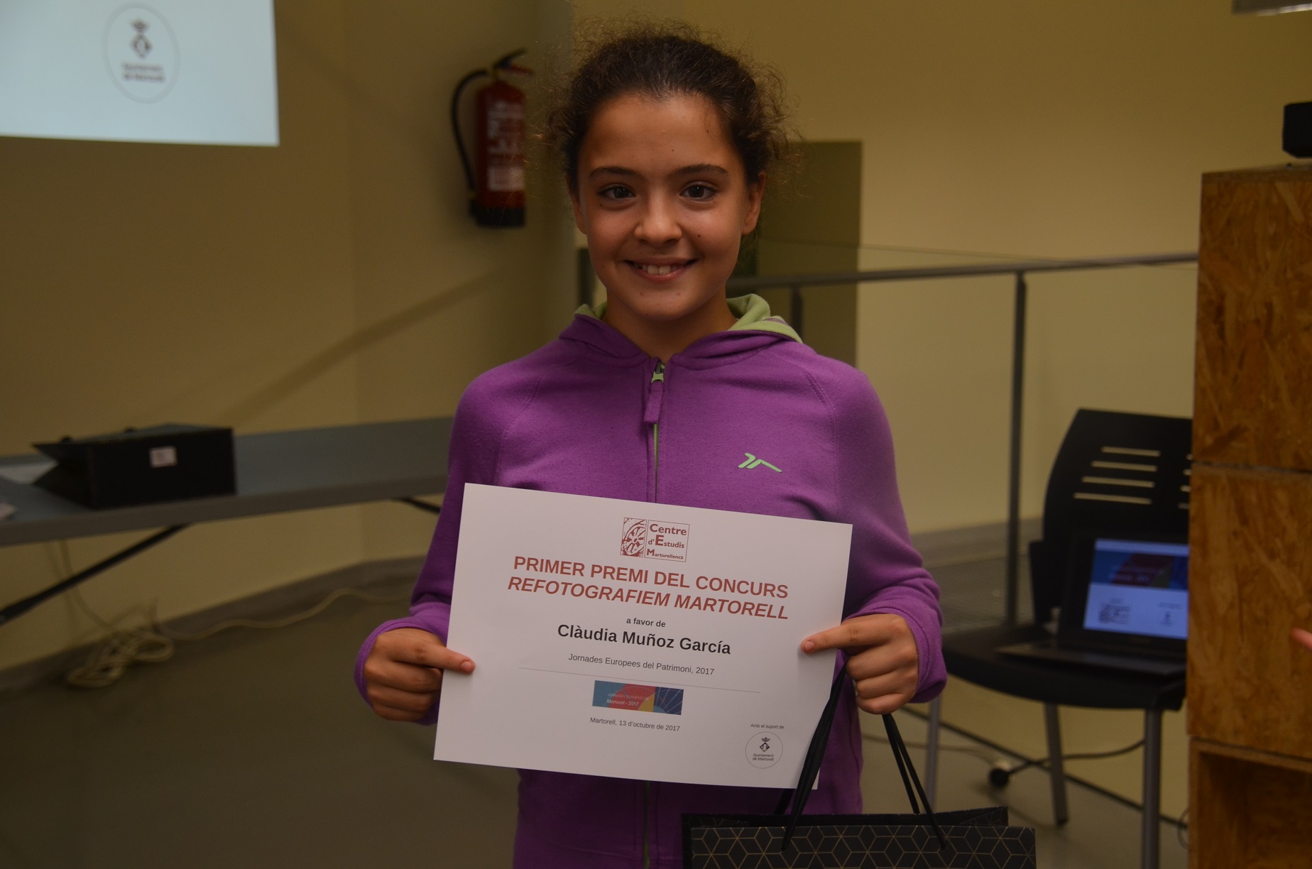 Clàudia Muñoz, guanyadora Refotografiem Martorell