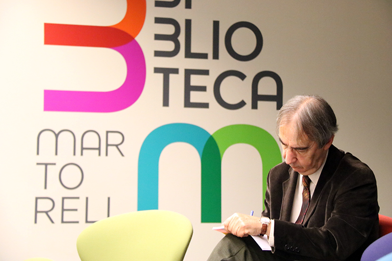 Presentació d''El moviment coral dins el teixit social català'. Miquel-Lluís Muntané