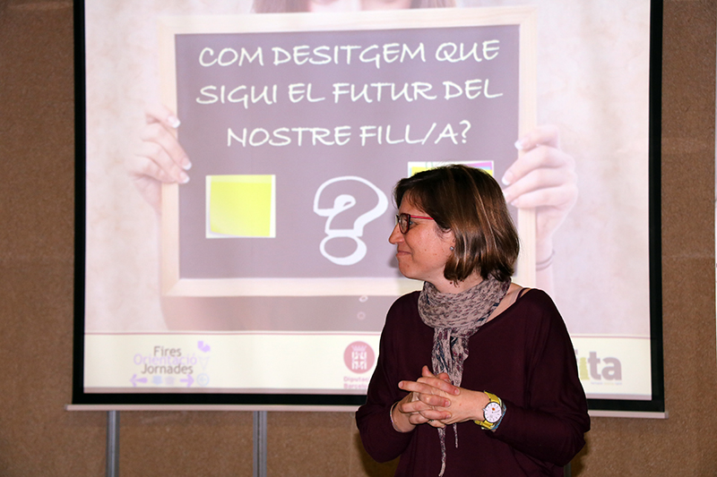 Xerrada 'No sap què fer!', amb Núria Grases
