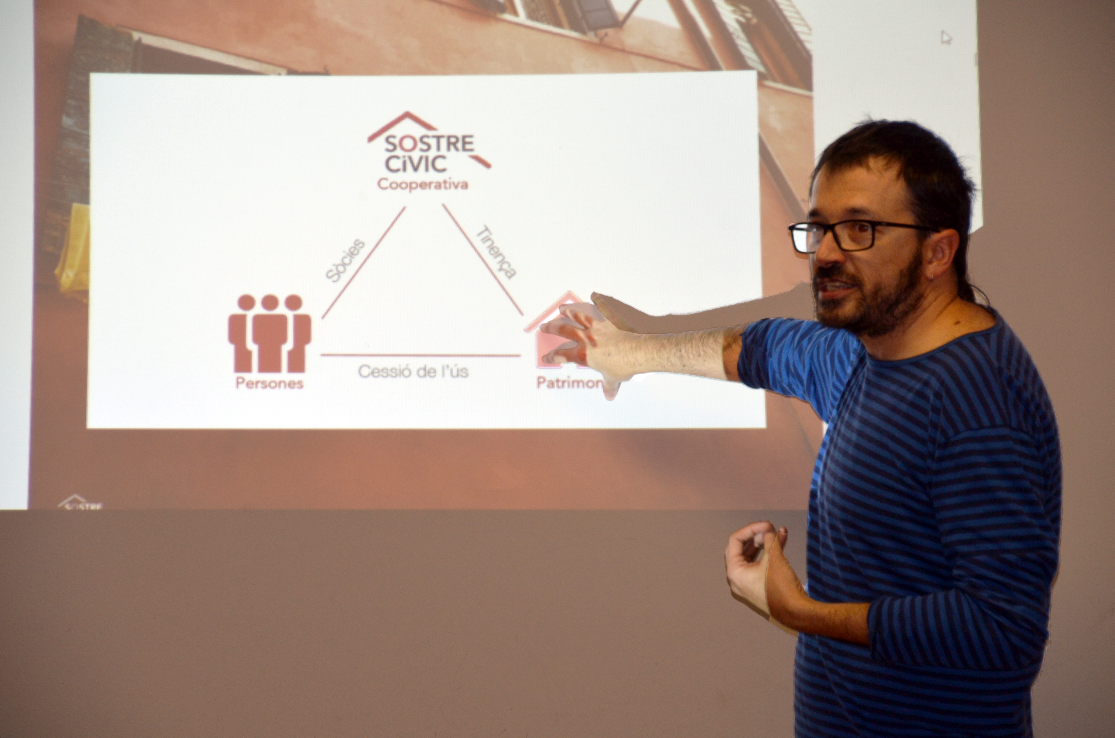 Xerrada informativa de Sostre Cívic. David Guàrdia