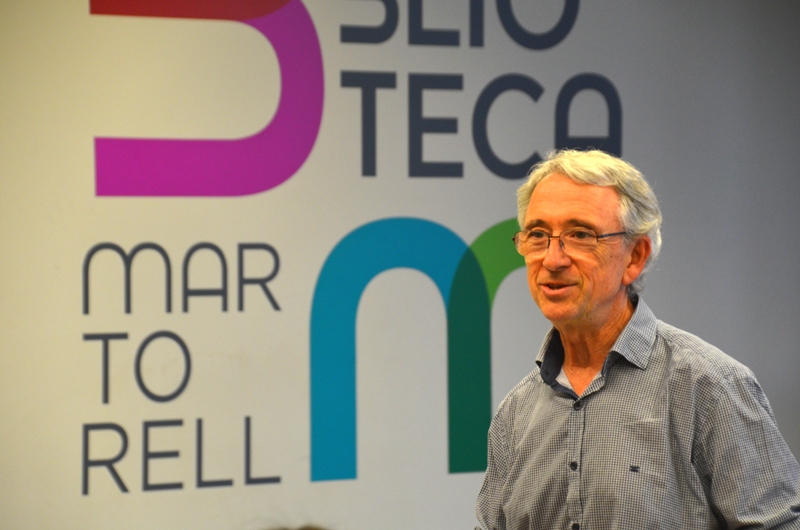 Xerrada de Carles Parellada a la Biblioteca