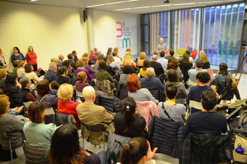 Xerrada de Carles Parellada a la Biblioteca