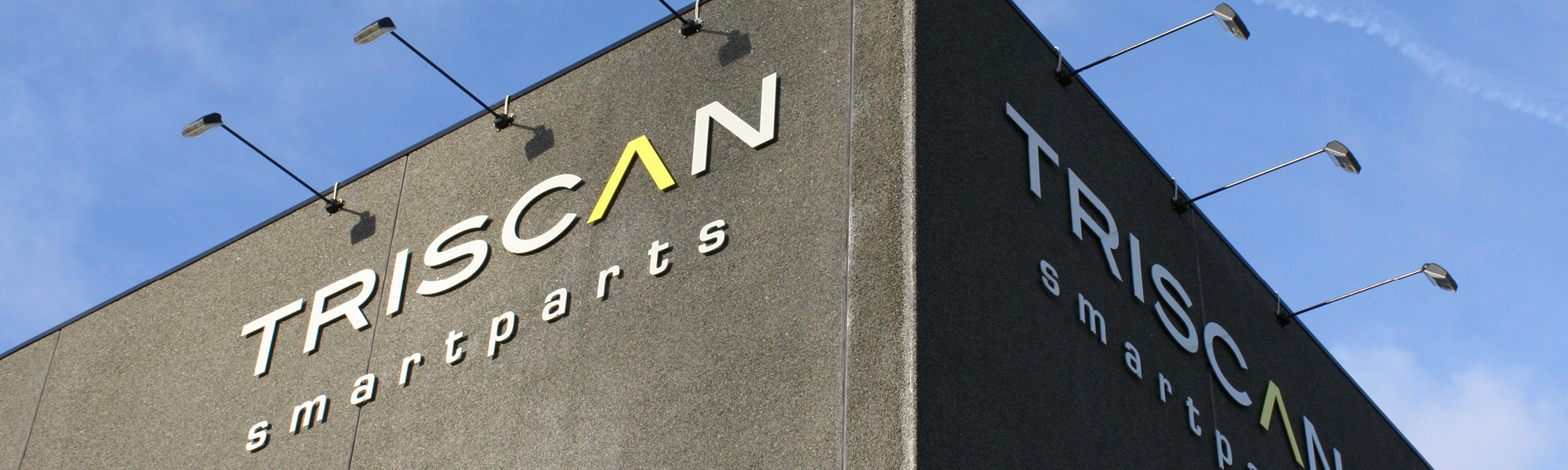 Triscan Header