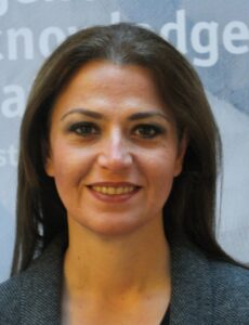 Salomé Fikouhi, Senior Business Consultant