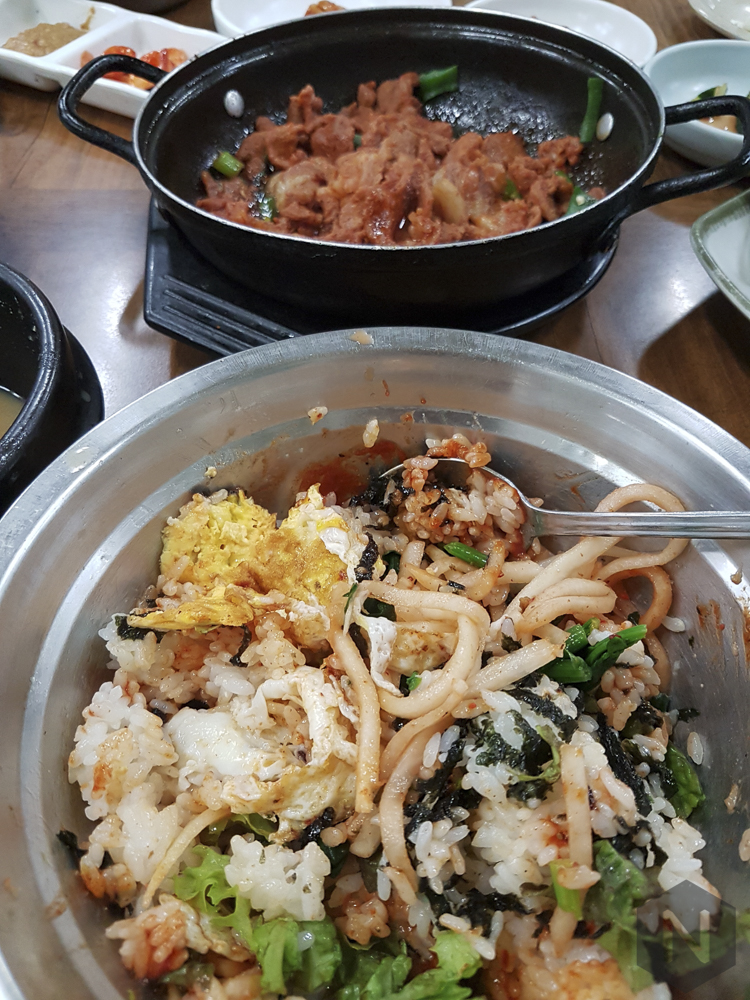 Dinner in Jinhae 1 alt text