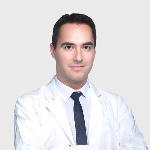 Dr. med. Damjan Nikolic dermatologo a Genève