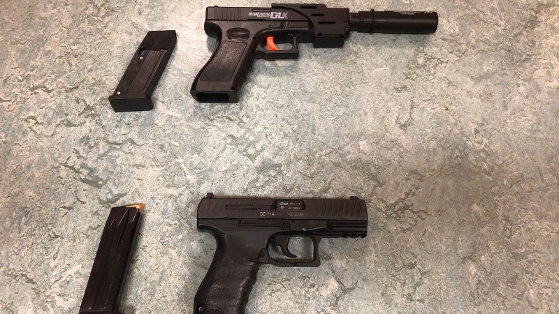 Politie met getrokken wapen bij melding vuurwapen - OnsWestfriesland.nl