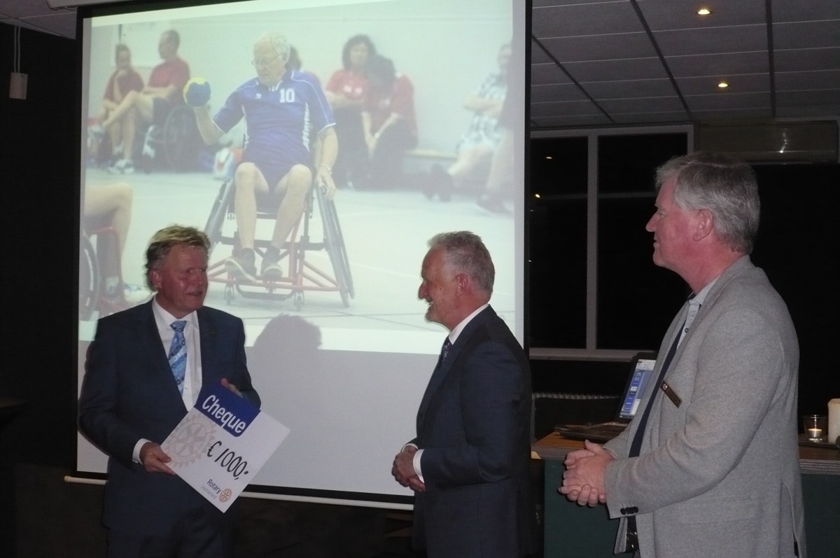 Donatie voor International Rolstoel Handbal Toernooi IWHTH - OnsWestfriesland.nl