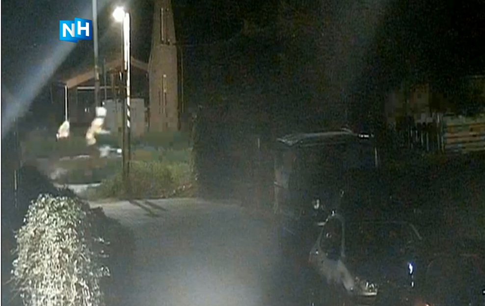 @onswf_nieuws Zelfde dader ?! .