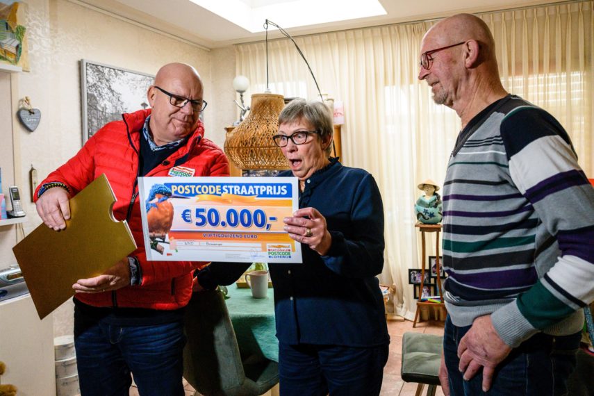 Inwoners Bovenkarspel winnen 287.500 euro in Loterij