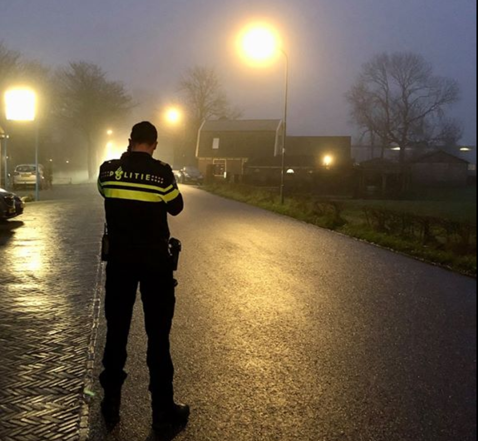 Vroege verkeerscontrole in Sijbekarspel