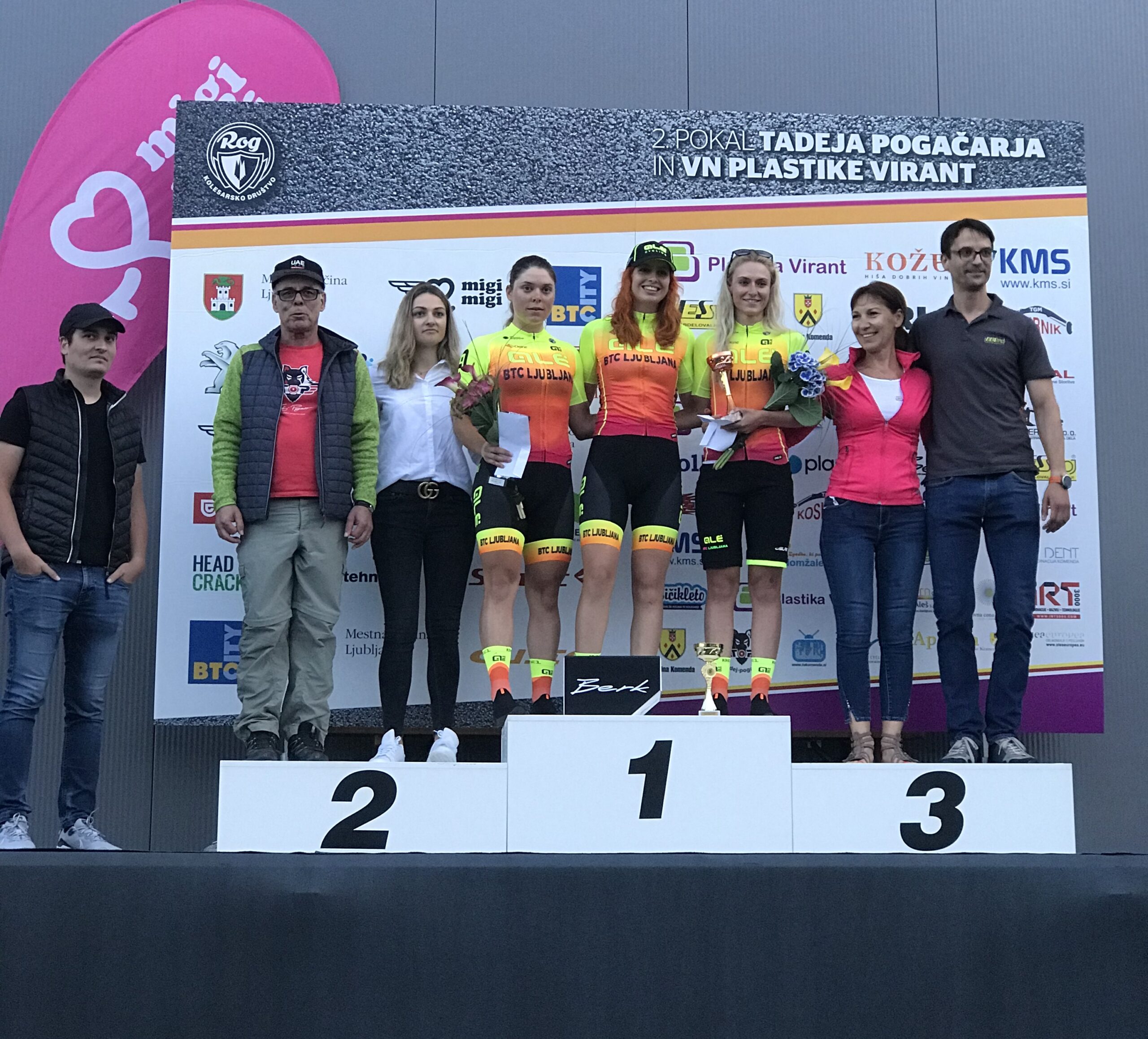 Winst voor Westfriese Maaike Boogaard in eerste wielerkoers na corona uitbraak