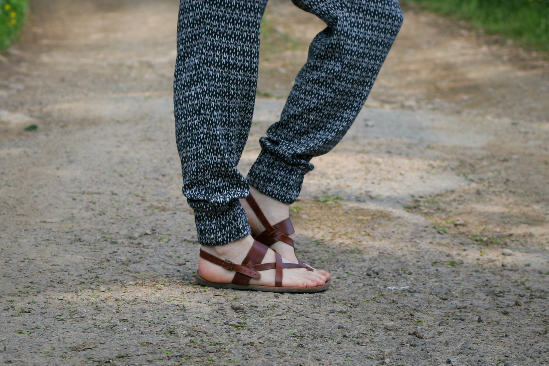 How to Sew Fabric Covered Elastic Cuffs Paprika Patterns