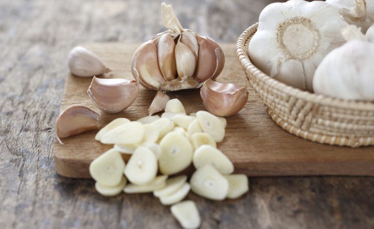 L’aglio fa bene? 7 importanti benefici per la salute | Pazienti.it