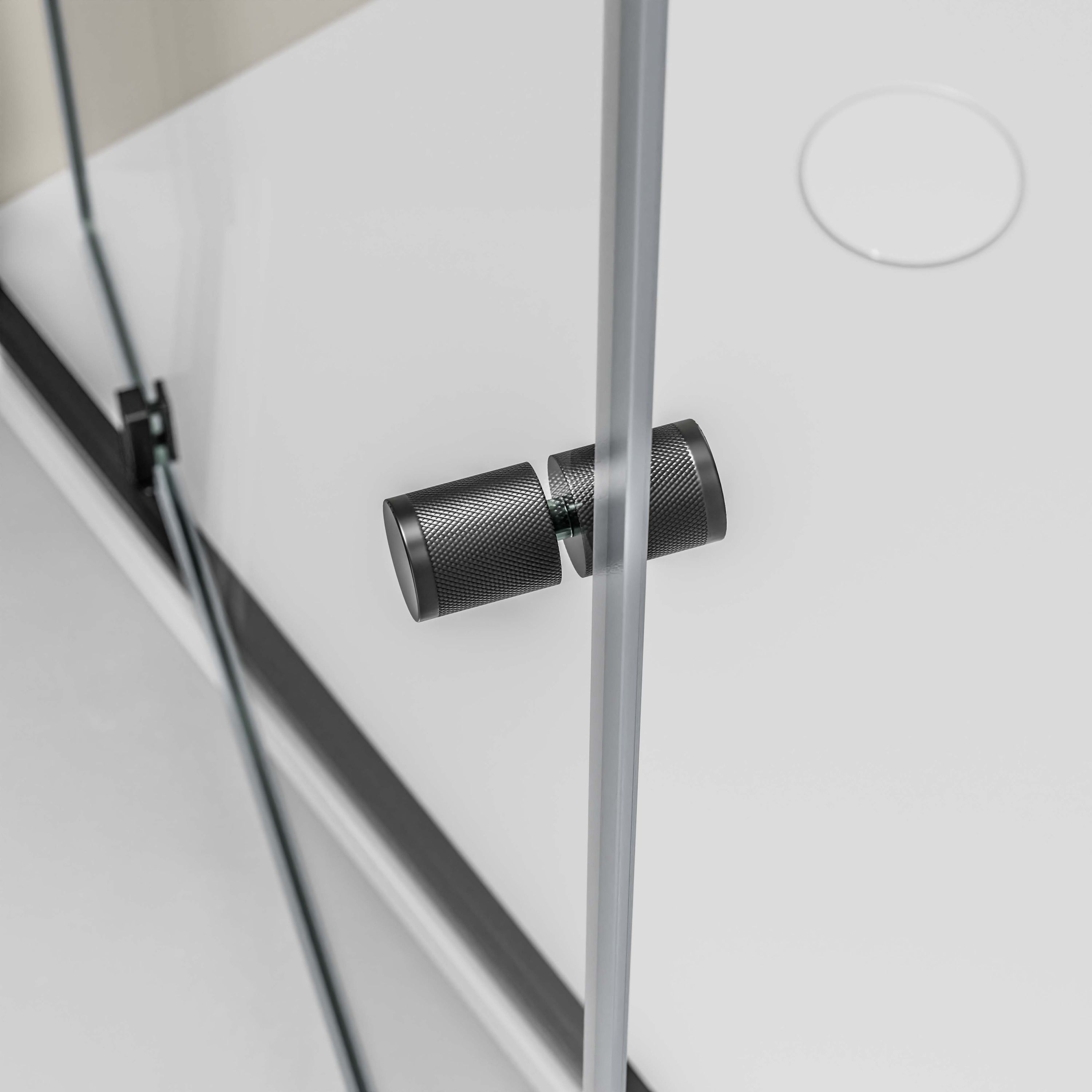 80cm / 80 cm / Schwarz matt