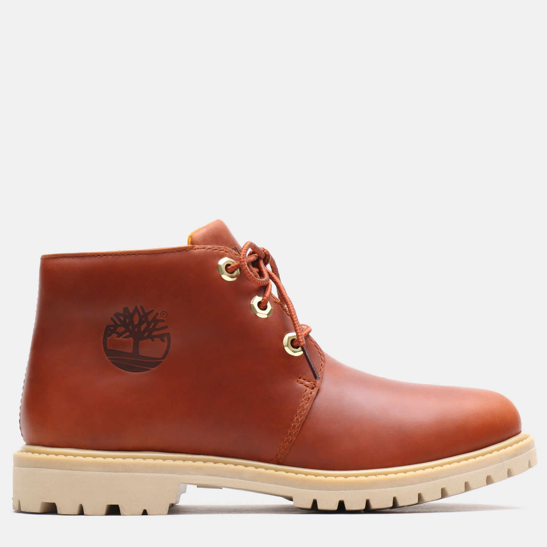 Timberland Iconic '80s, torna in scena l'originale Chukka Newman Le foto Timberland Iconic '80s, torna in scena l'originale Chukka Newman Le foto