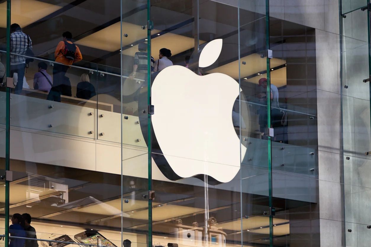 Apple почала роботу над власним чатботом — зʼявилися перші подробиці