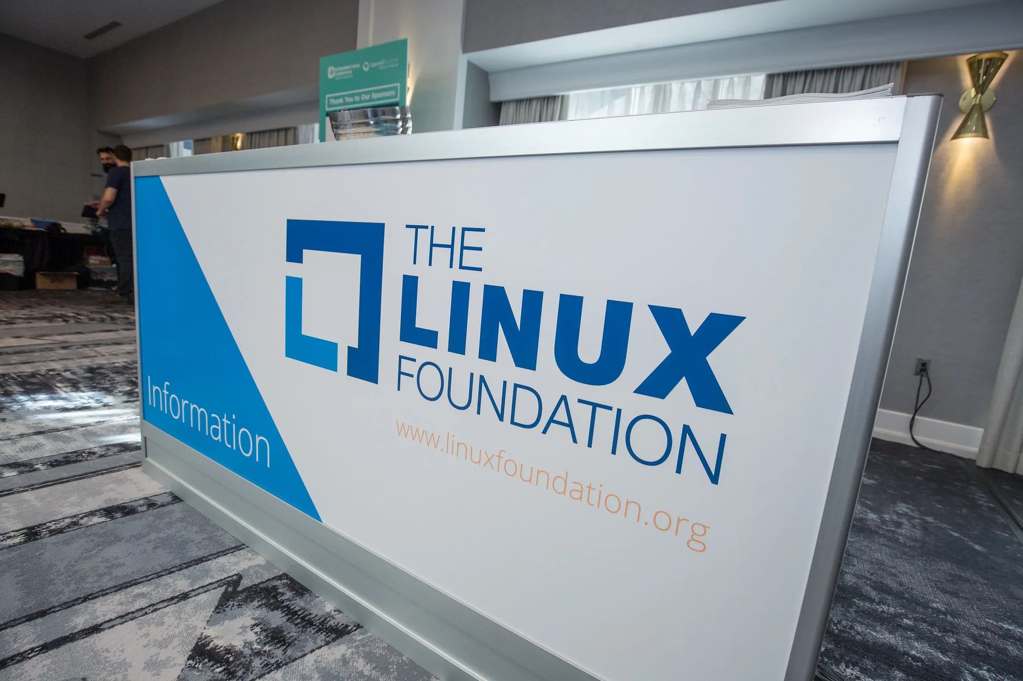AWS, Microsoft і Google створюють відкриту альтернативу MongoDB під егідою Linux Foundation