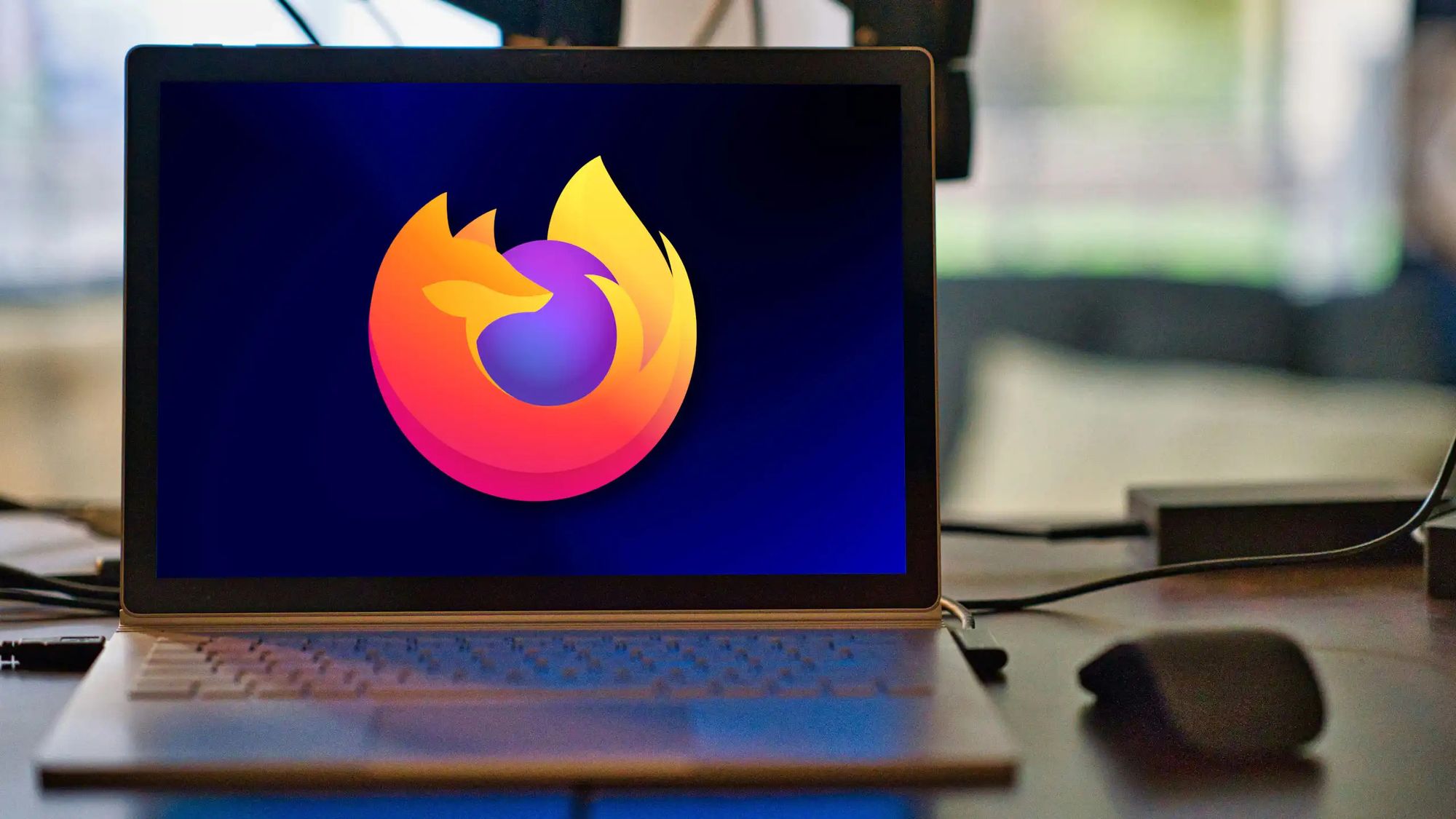 Firefox 142: ШІ-резюме посилань, CRLite та підтримка LLM-розширень