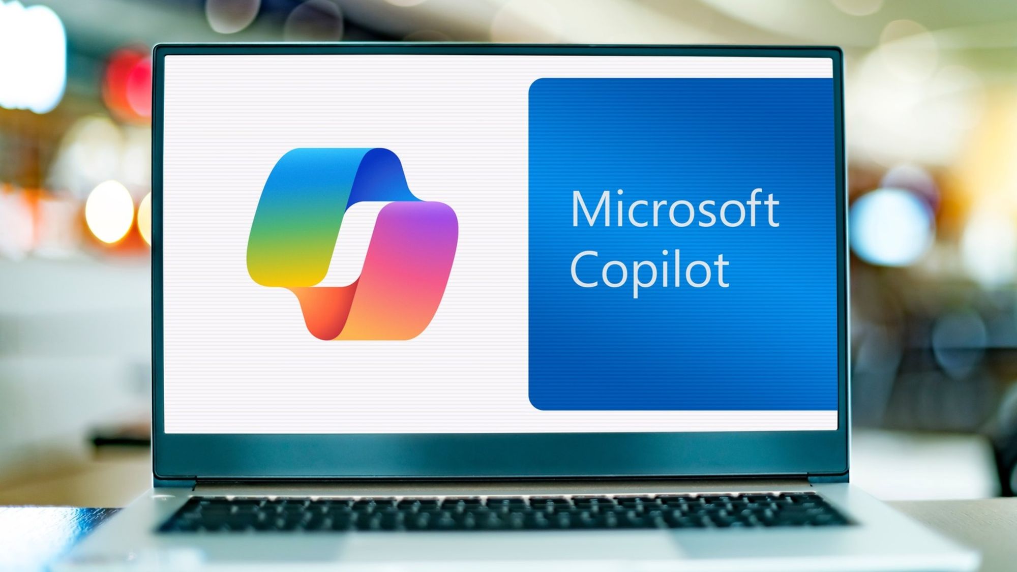У Word, Excel і PowerPoint з’являться базові ШІ-можливості Copilot без додаткової підписки