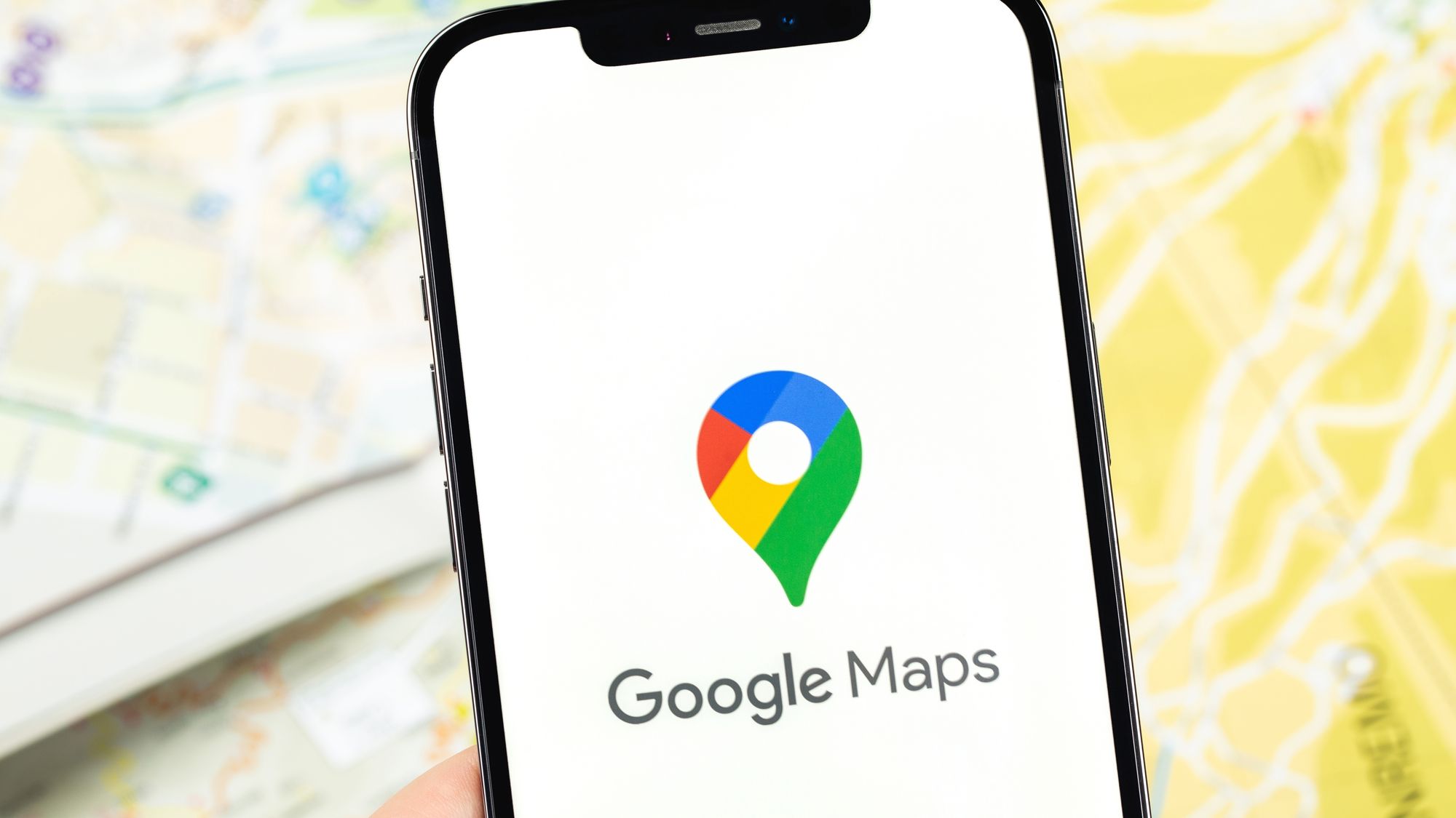 Google Maps тестує функцію Ask Maps із підтримкою розмовних запитів
