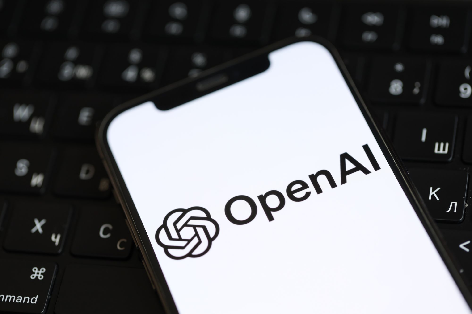 OpenAI розглядає створення медичних продуктів — від персонального асистента до агрегатора даних