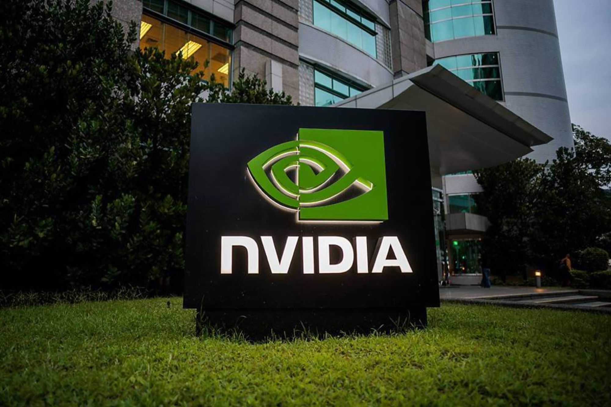 З 2026 року NVIDIA поширить 100-годинний ліміт GeForce Now на платних користувачів