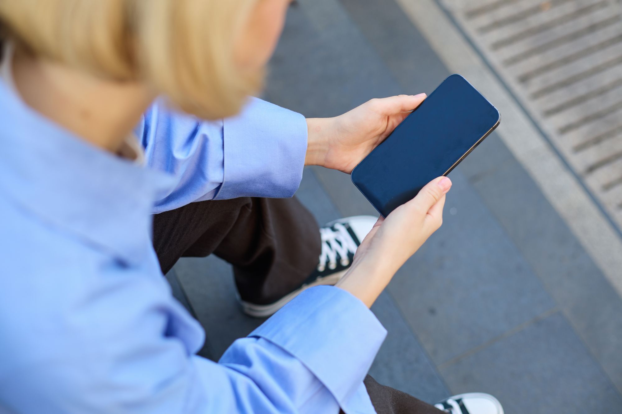 Лайфхаки: кроки, які допоможуть, якщо смартфон не вмикається