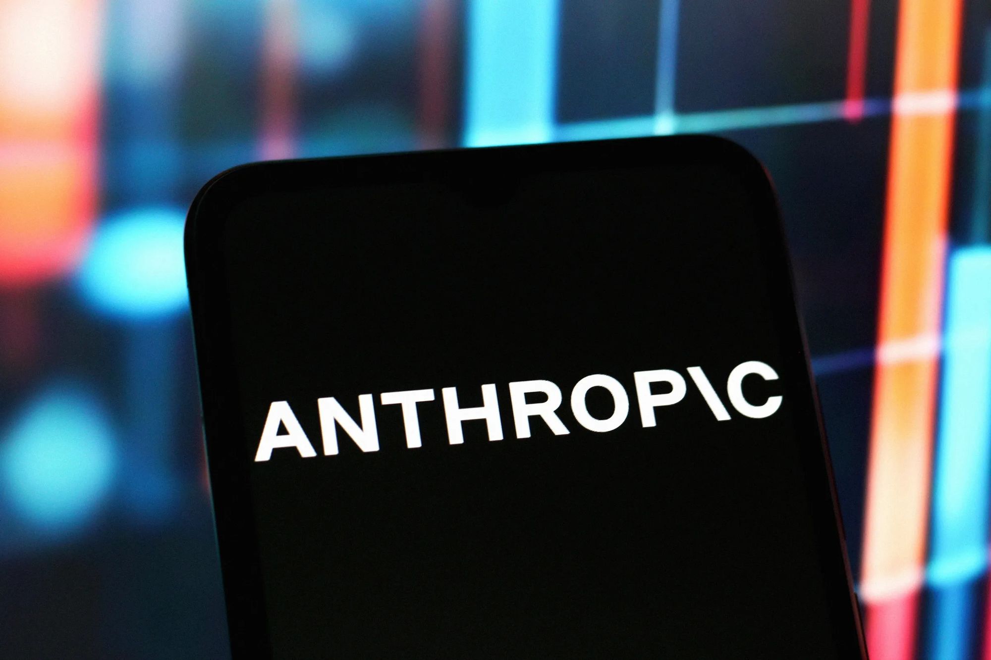 Anthropic запускає програму enterprise-агентів із плагінами для фінансів, інженерії та дизайну