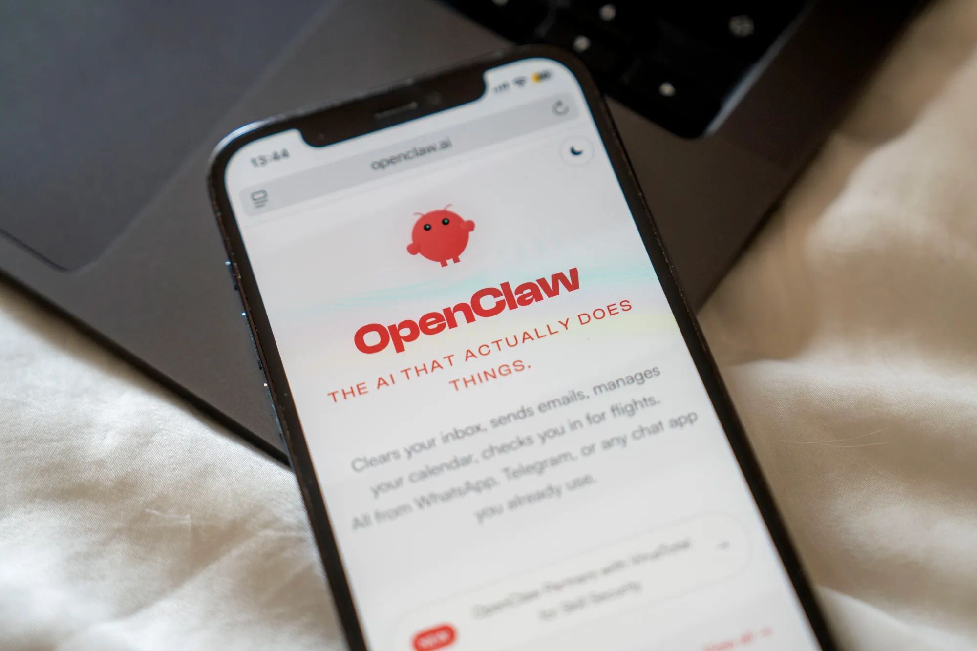 Alibaba запускає мобільний застосунок JVS Claw для розгортання агентних AI-систем OpenClaw