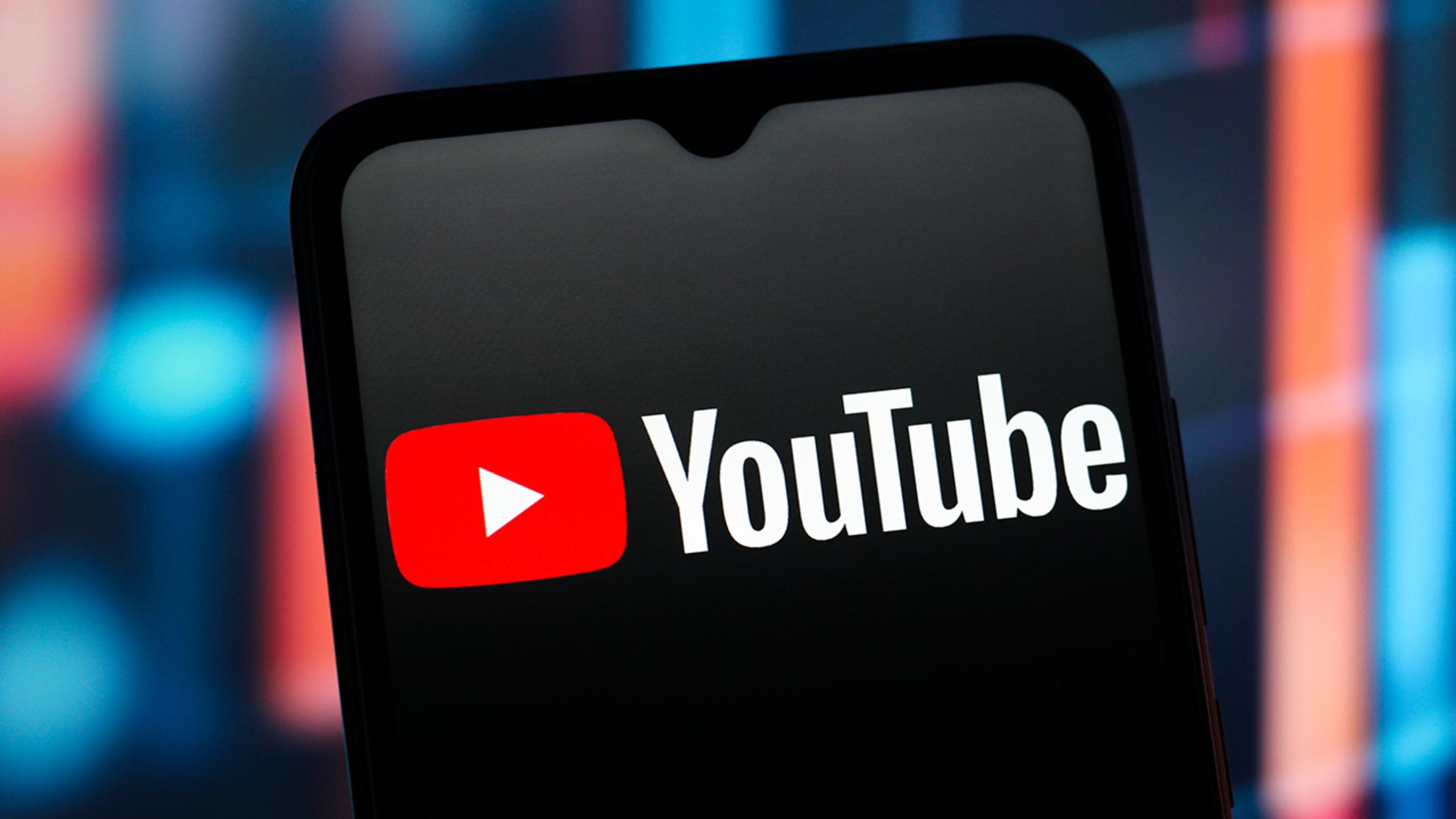 YouTube тестує новий пошук із ШІ: відповіді, підказки та відео в одному інтерфейсі