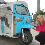 In een elektrische tuktuk naar Portugal