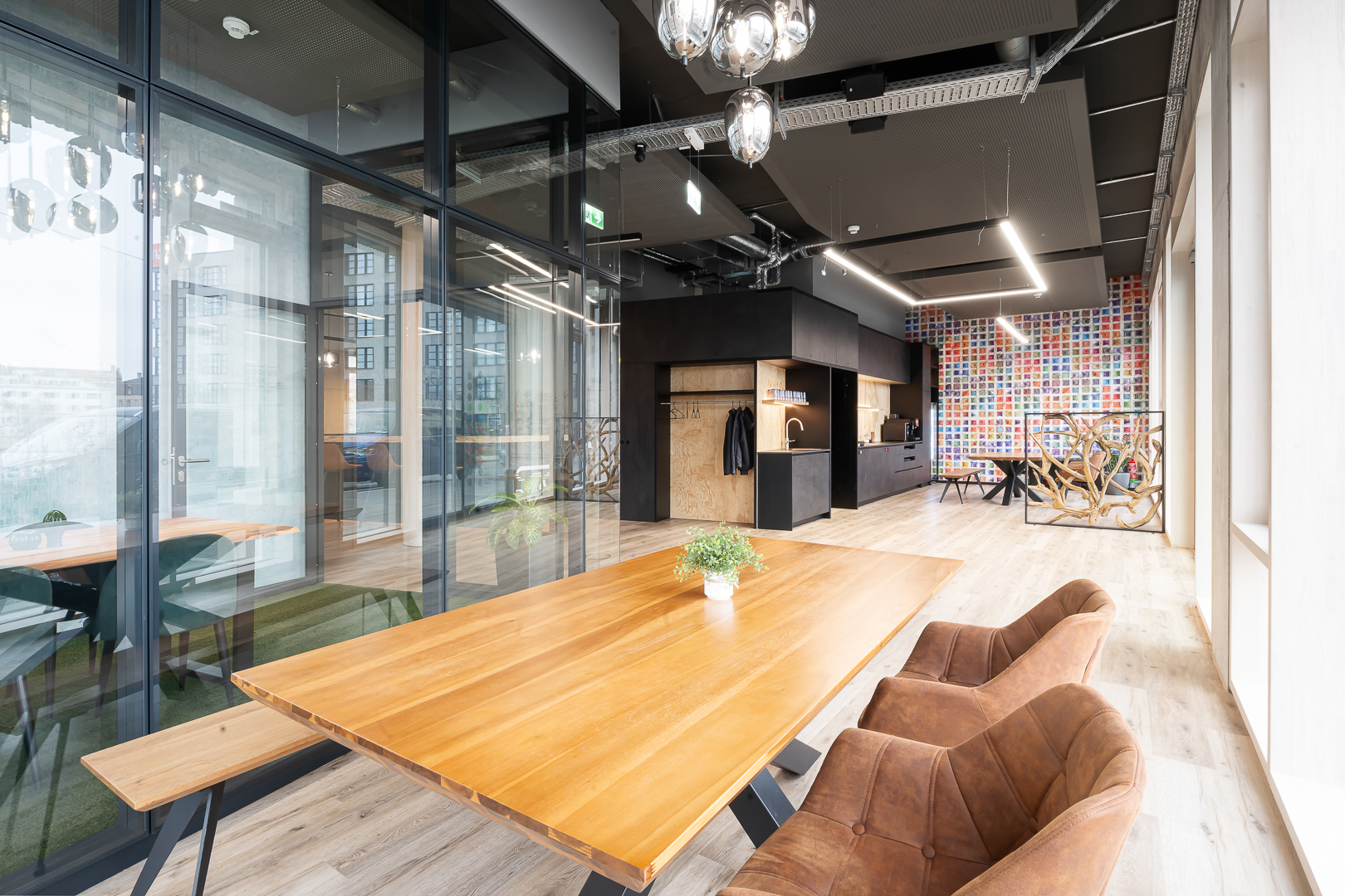 Facilities NUR Campus Lounge