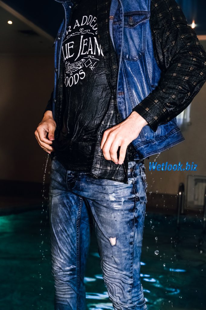 Second WetLook With Alex - Exclusive Photo And Video at WetLook.Biz