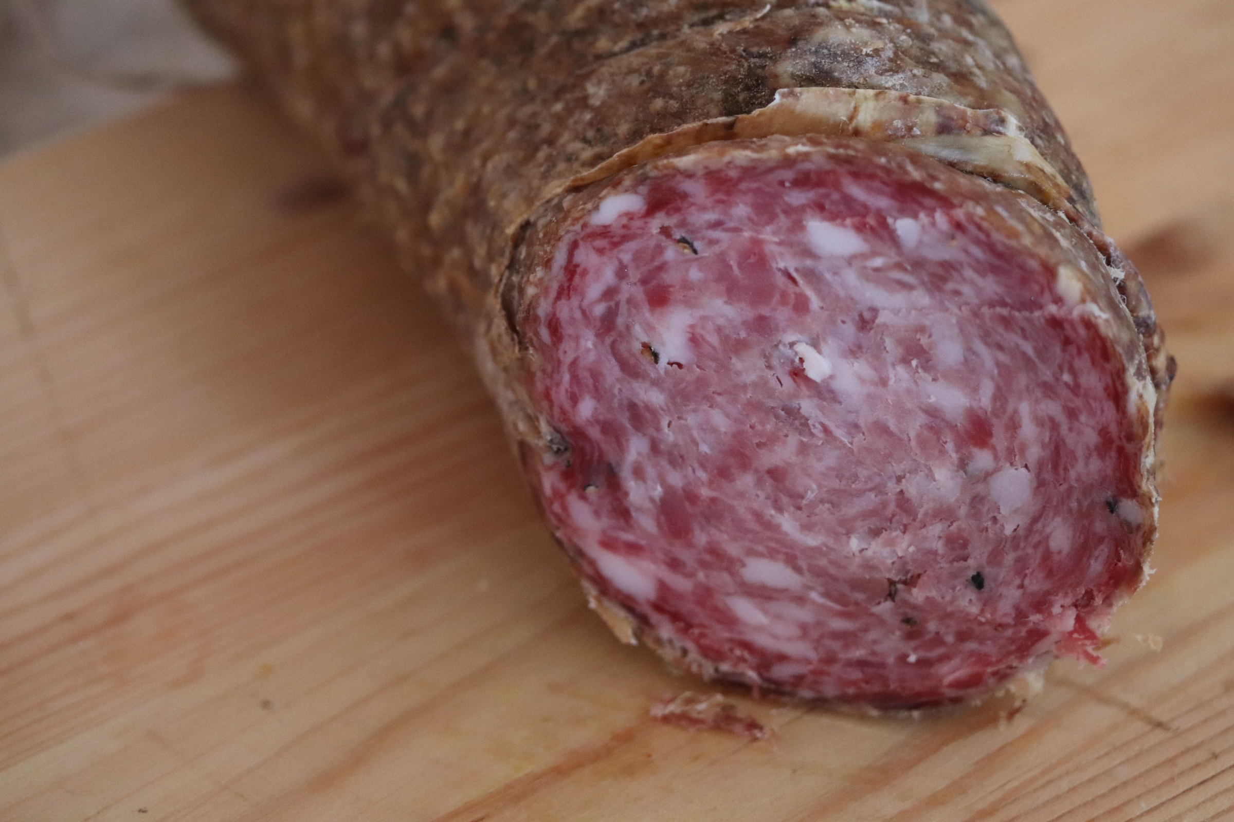 Sua Maestà la sopressa vicentina… e non chiamatela salame! Sua Maestà la sopressa vicentina… e non chiamatela salame!