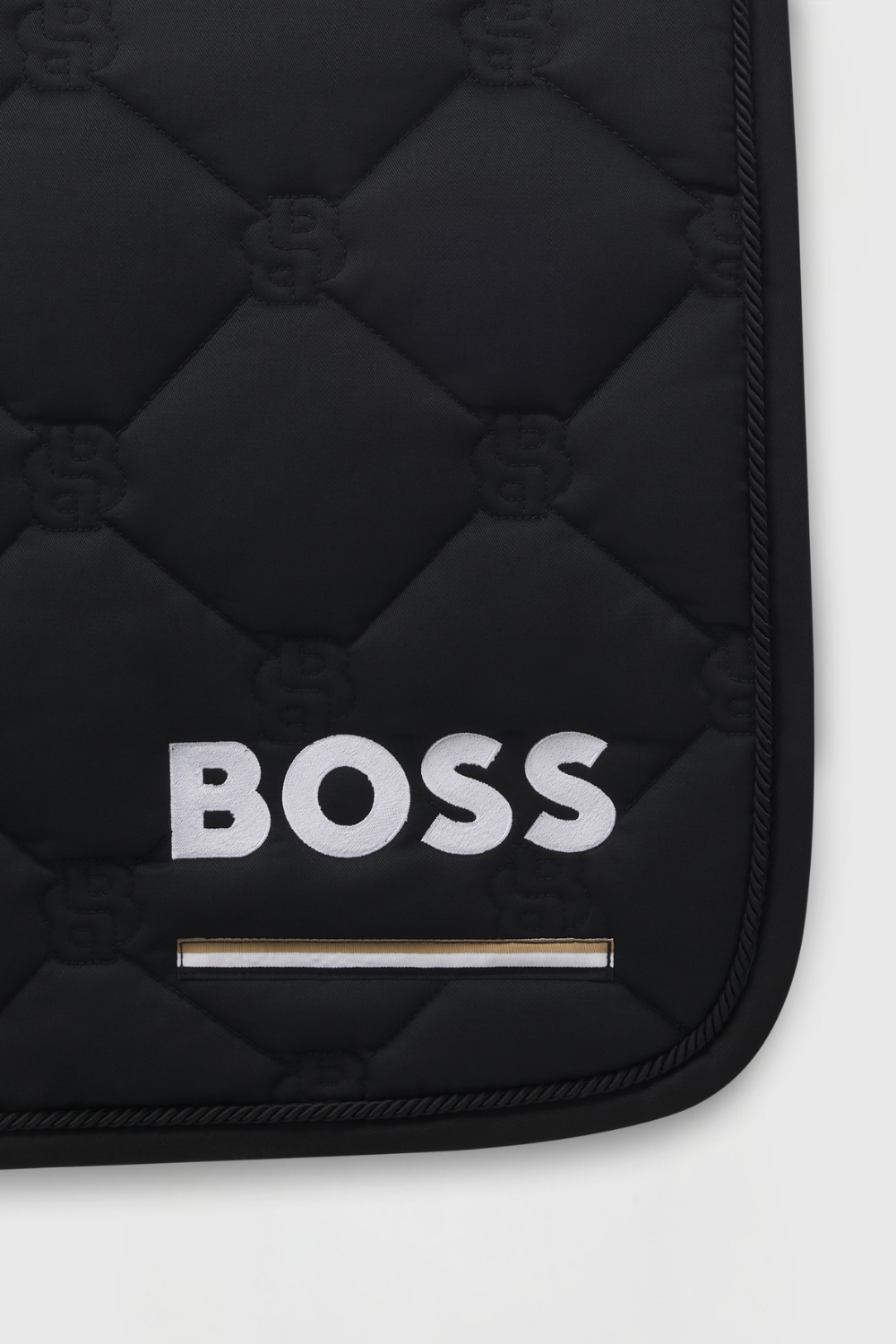 b7h0702_001_240_hb_b2c_sho1.png_master_1_1