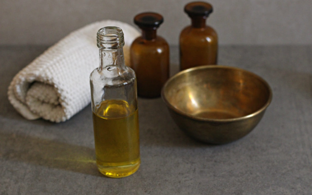 Abhyanga: Was die ayurvedische Ölmassage für deine Gesundheit tun kann