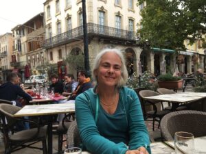 Im Cafe in Frankreich