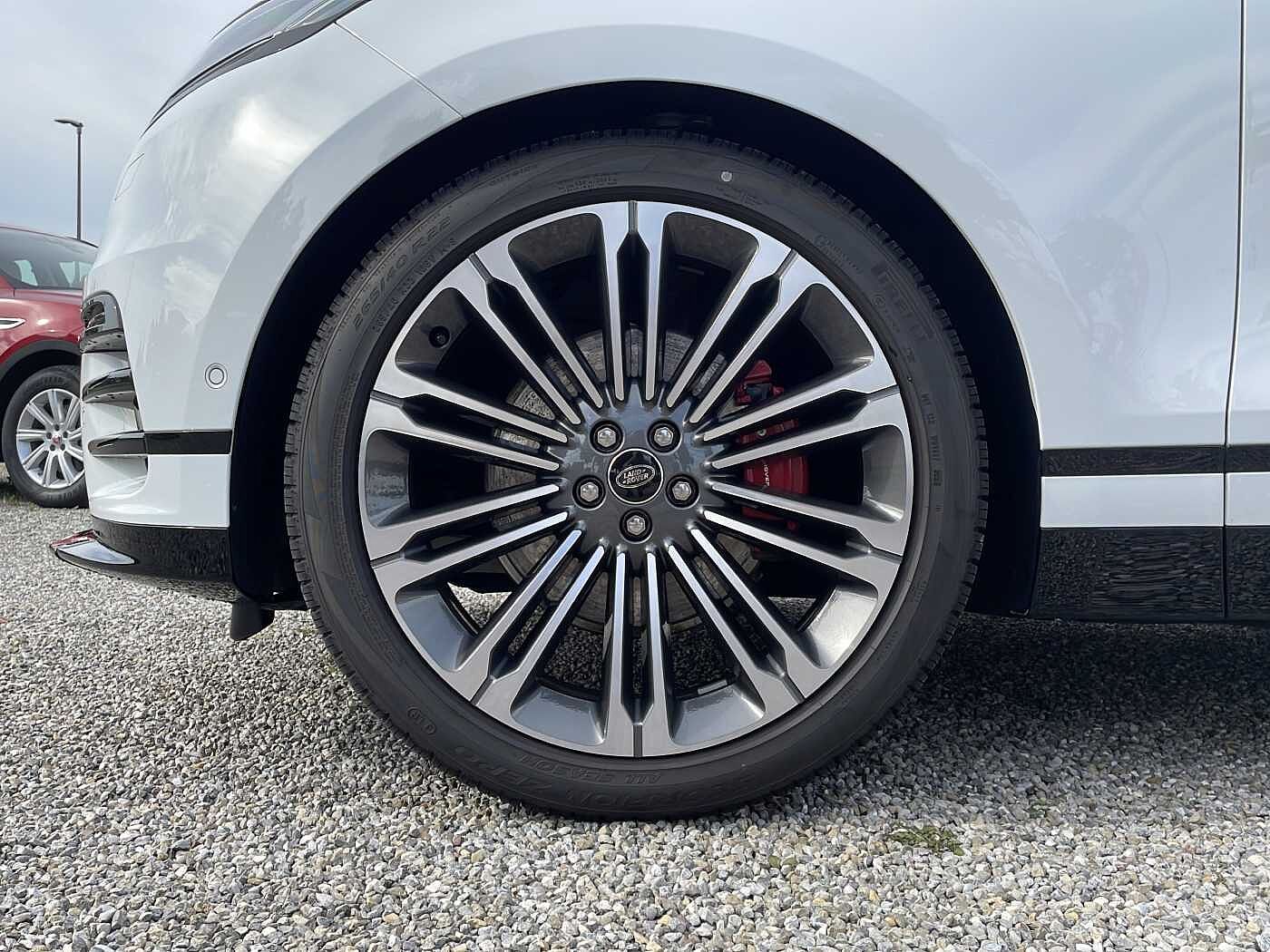 Land Rover Range Rover Velar